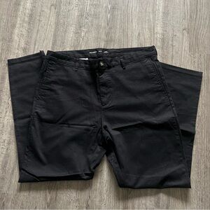 Old Navy Slim Built-In flex Black Khakis Pants Size 38X32